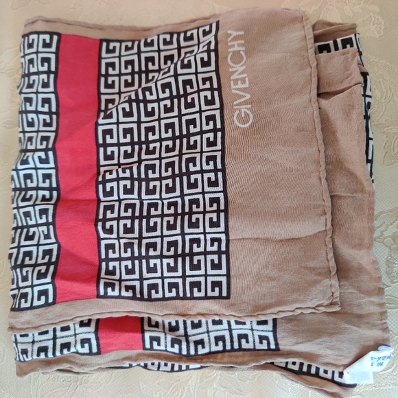 Authentic Givenchy Skinny Silk Scarf 4G Logo - Picture 13 of 15